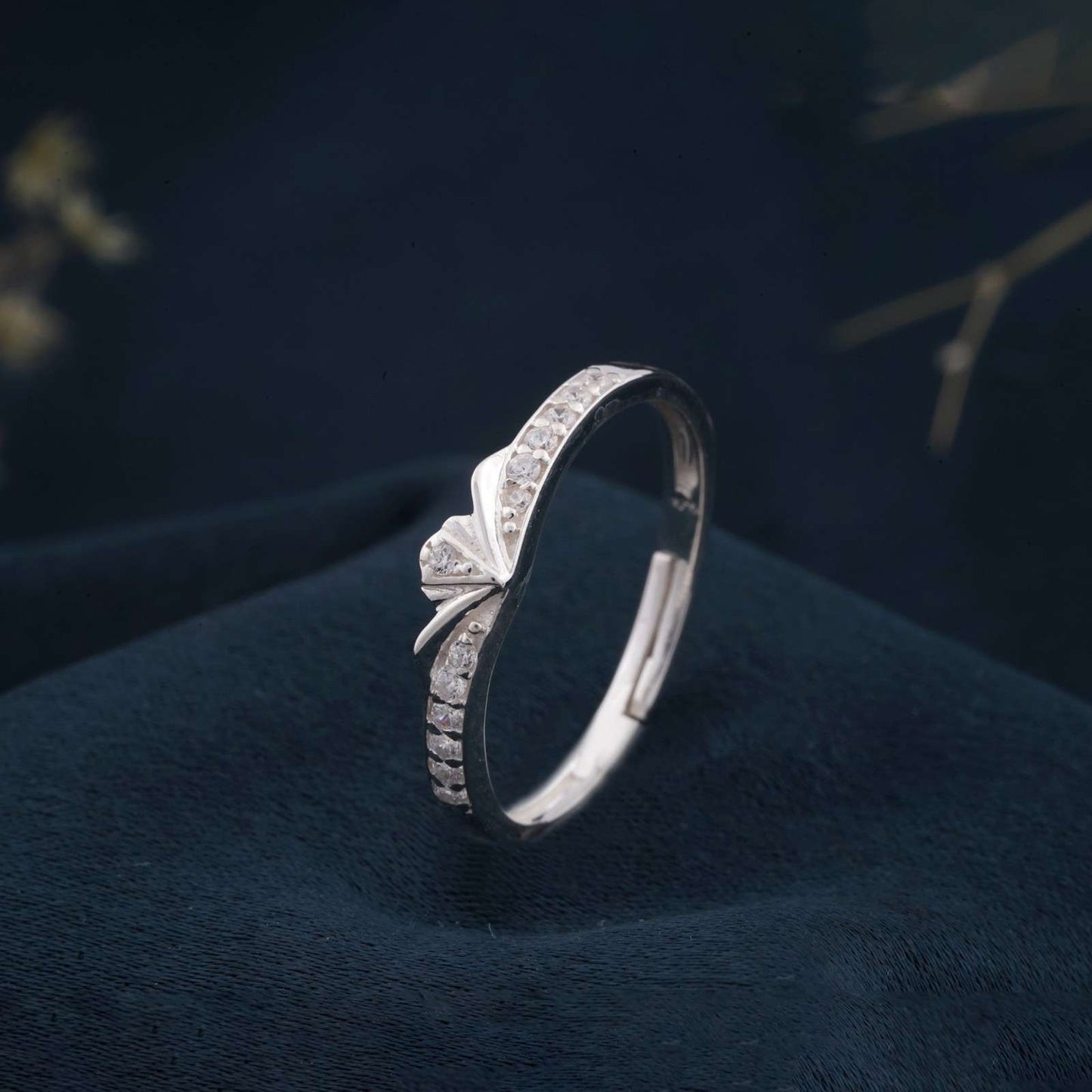 Silver Knight Band For Women