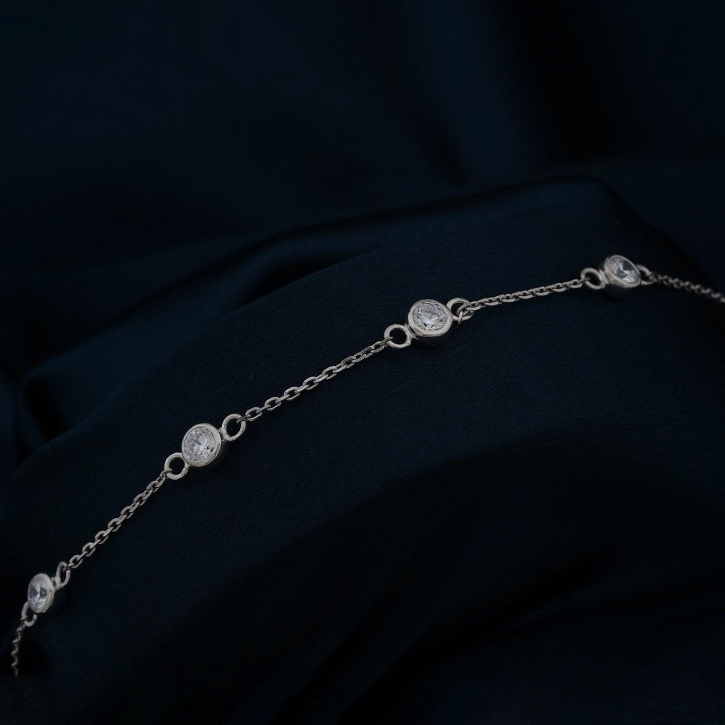 Silver Mellow Bezel Set Anklet