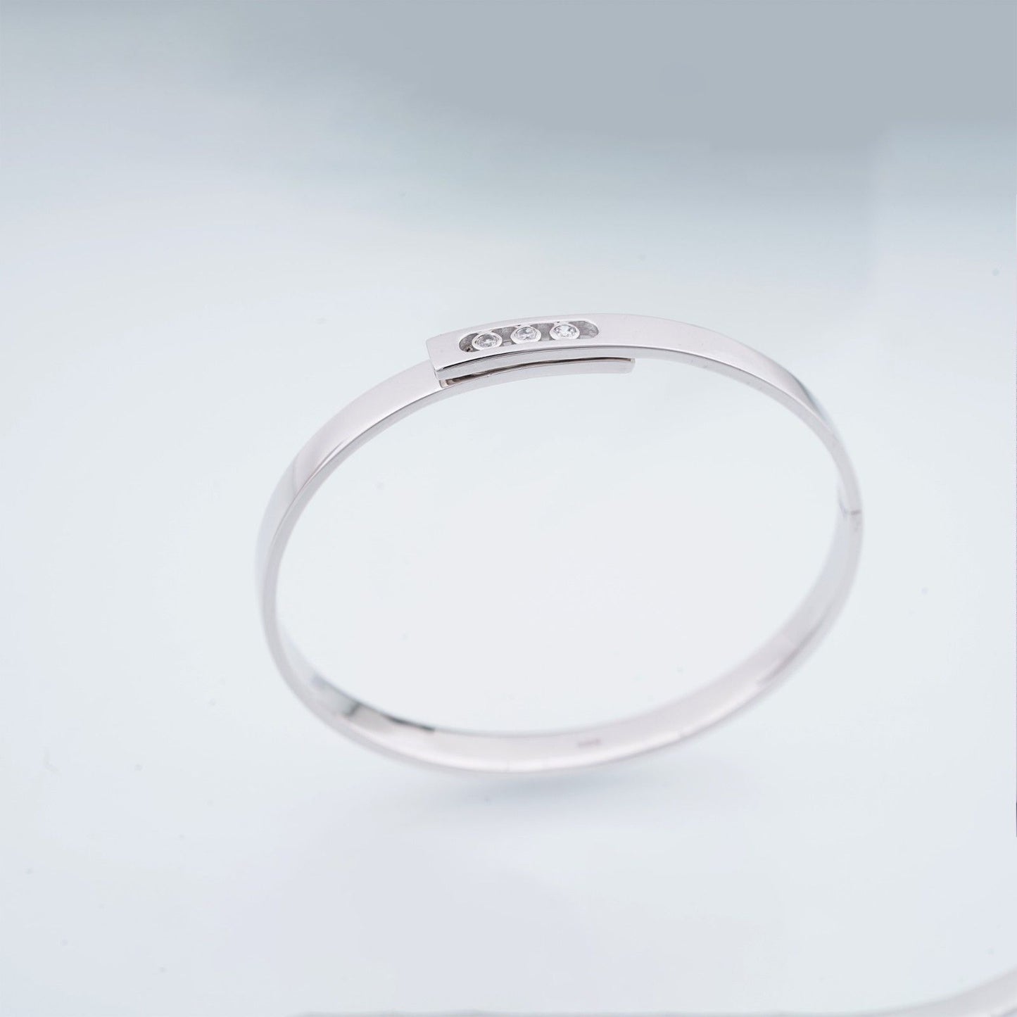 Silver Classic Radiance Bangle