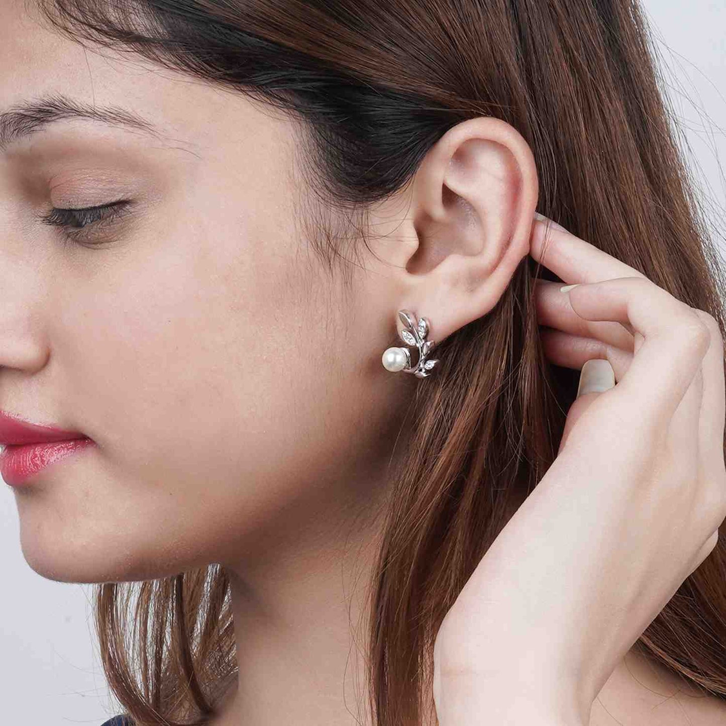 Silver Pearl Leaf Stud Earrings