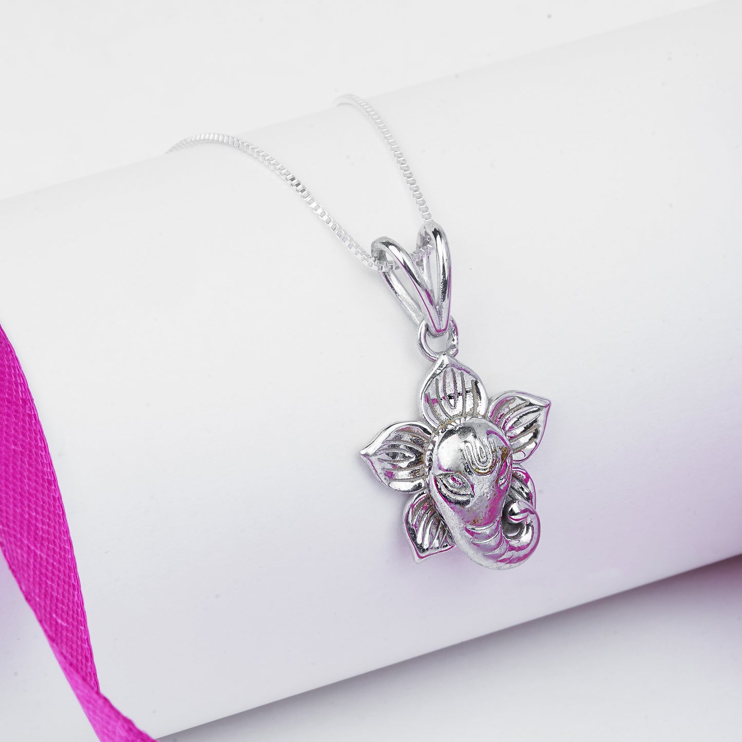 Silver God Vighnharta Ganpati Pendant