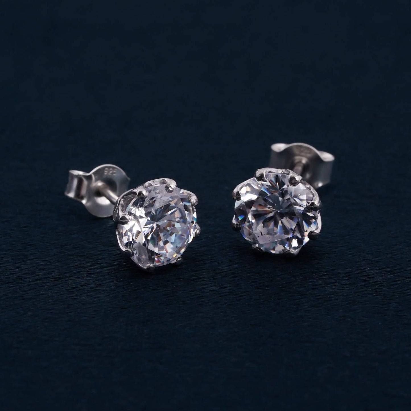 2Ct Round Moissanite Prong Stud Earrings