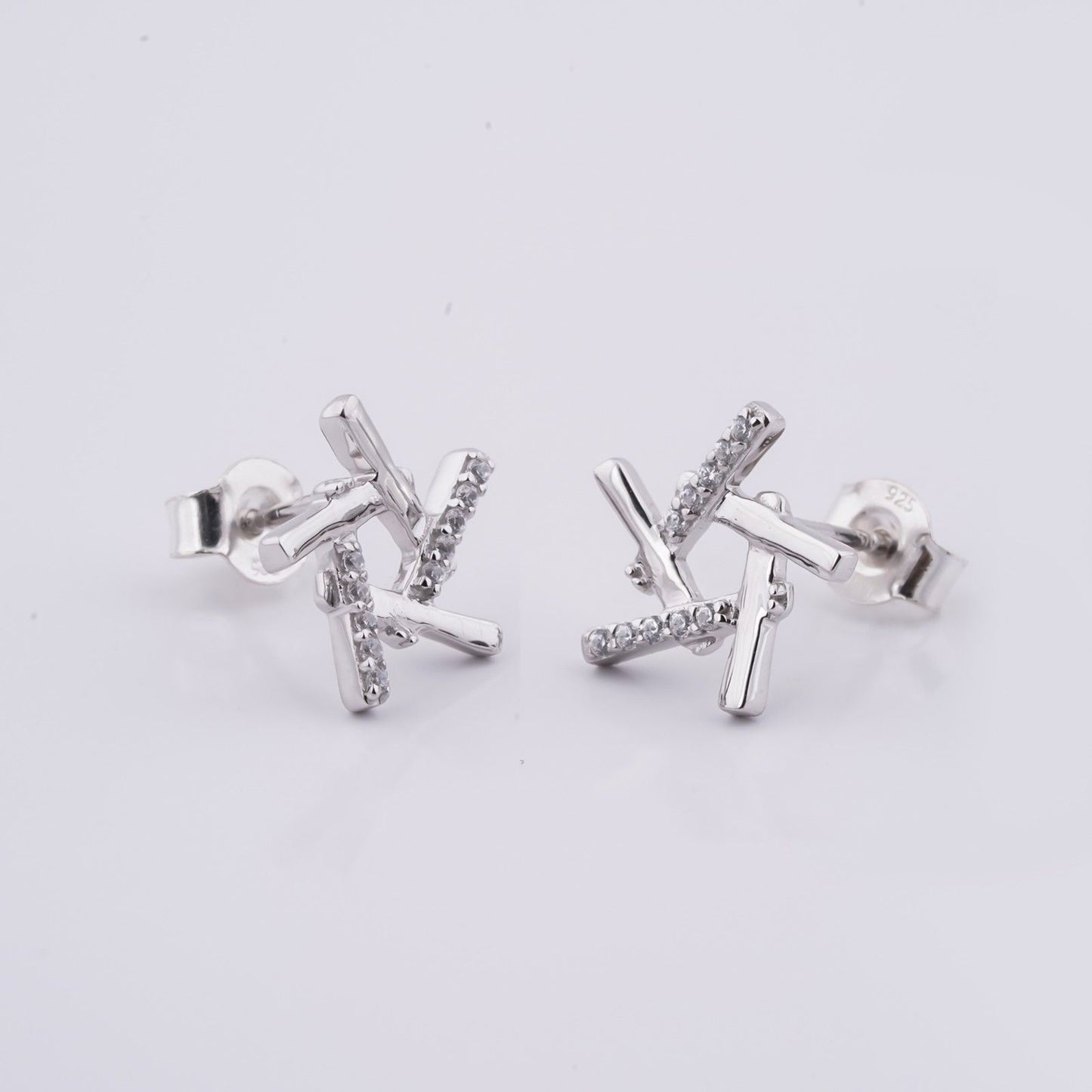 0.10Ct Moissanite Hollow Star Stud Earrings