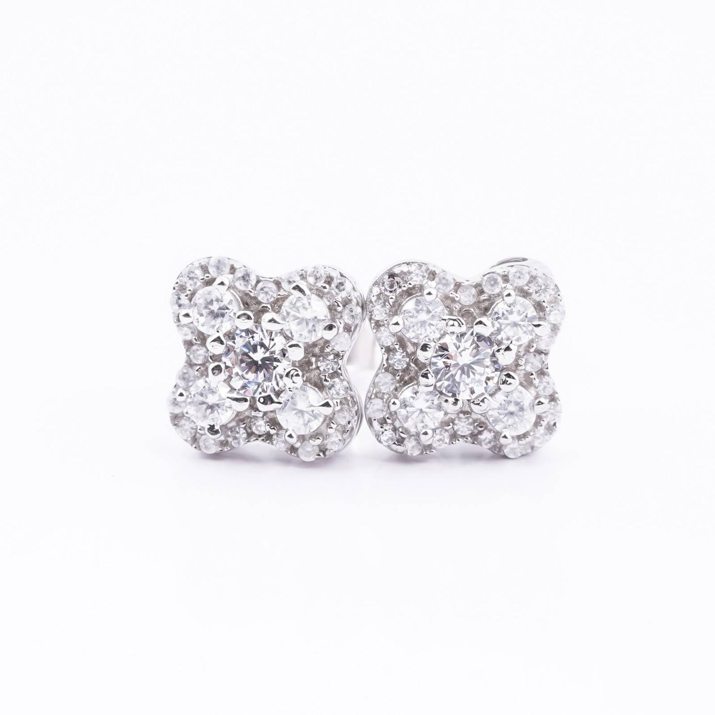 1Ct Moissanite Clover Stud Earrings