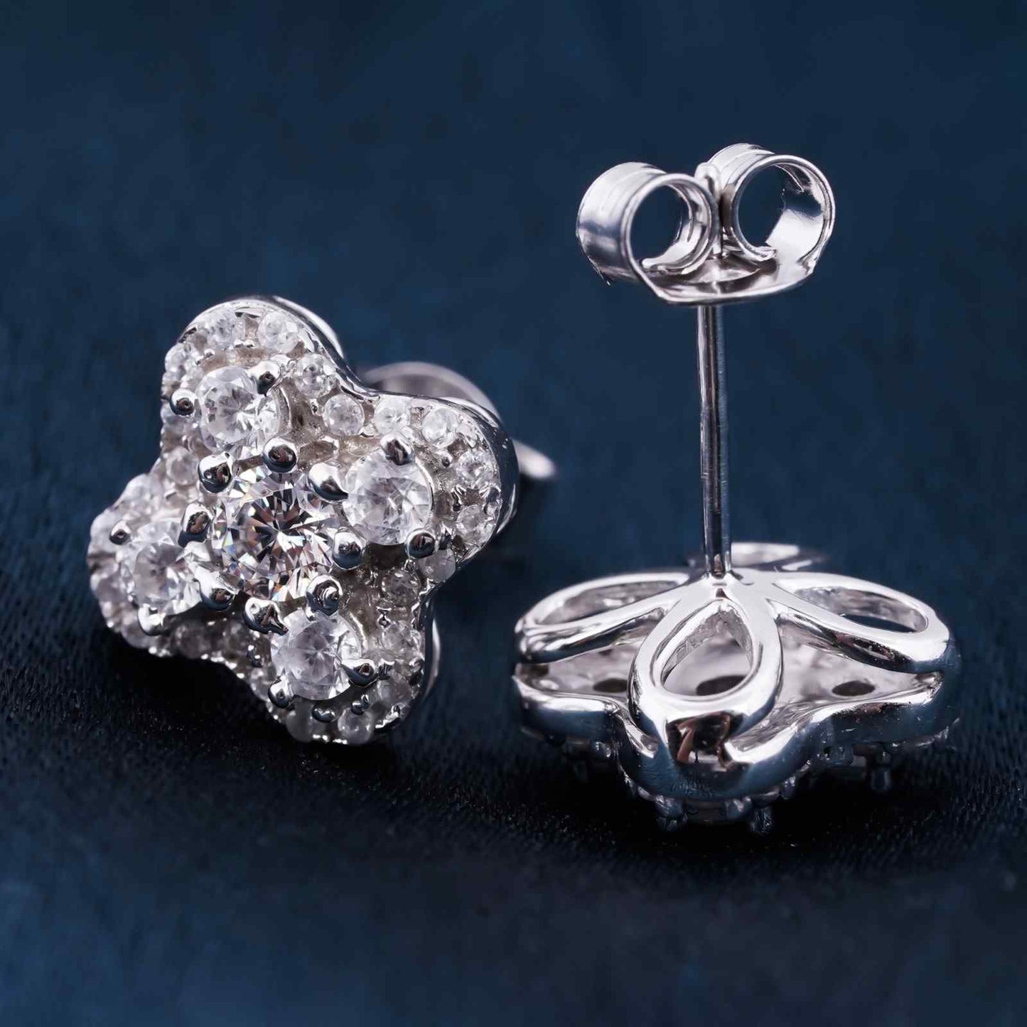 1Ct Moissanite Clover Stud Earrings