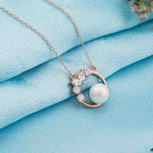 Rose Gold Pearl Circle Shape Necklace