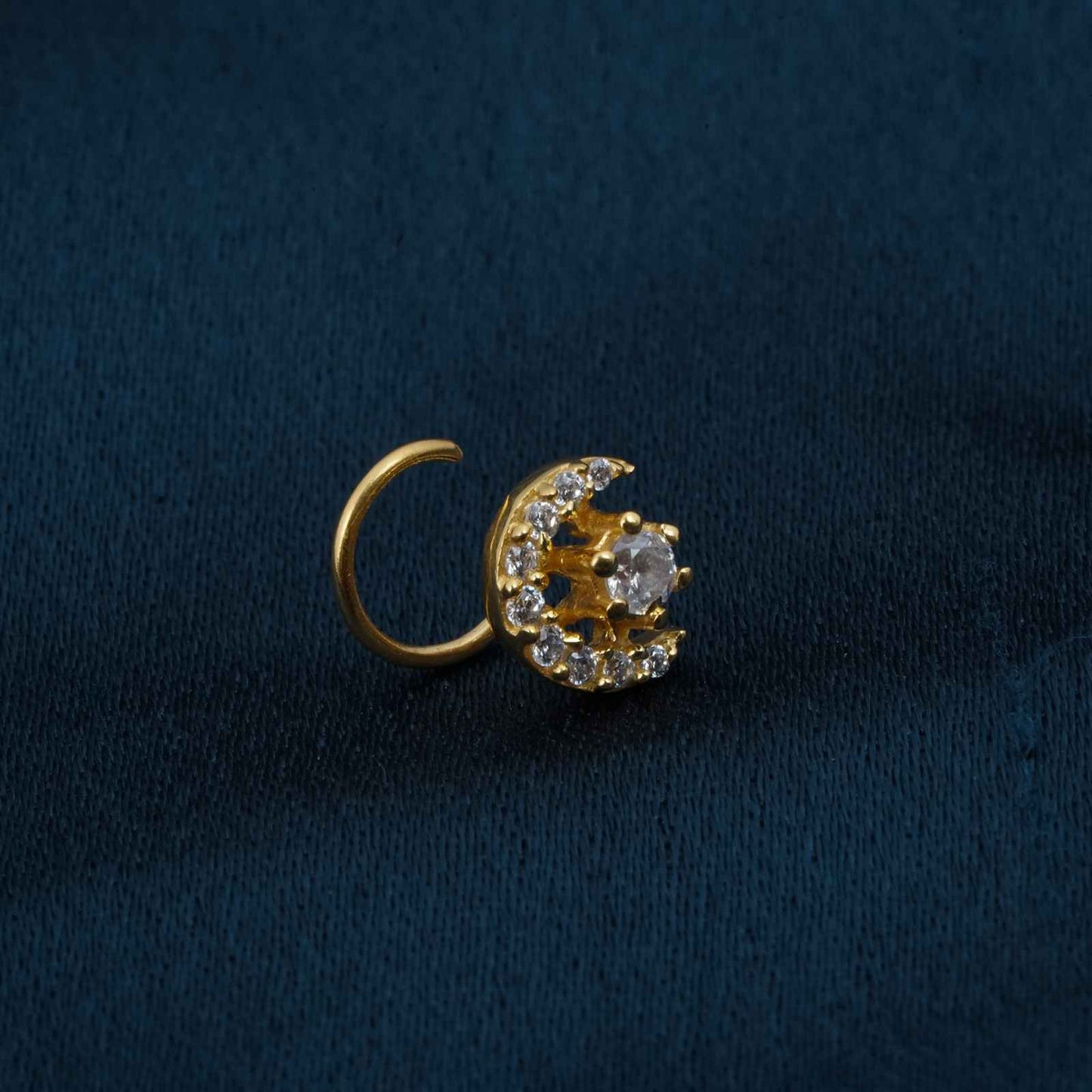 Swis Zircon Moon Style Nose Pin