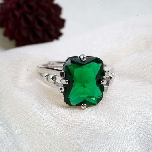 Silver Green Emerald Solitaire Silver Ring