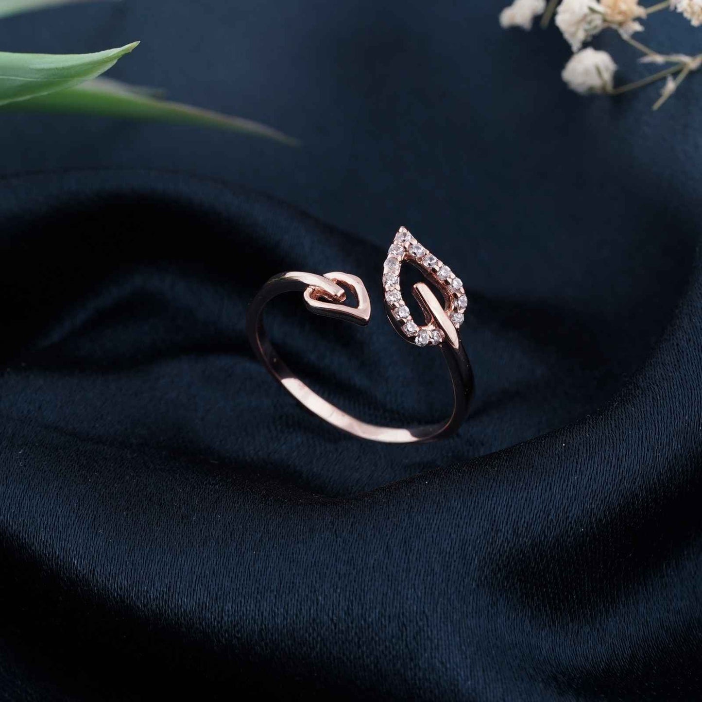 Rose Gold Leaf Design Promise Ring