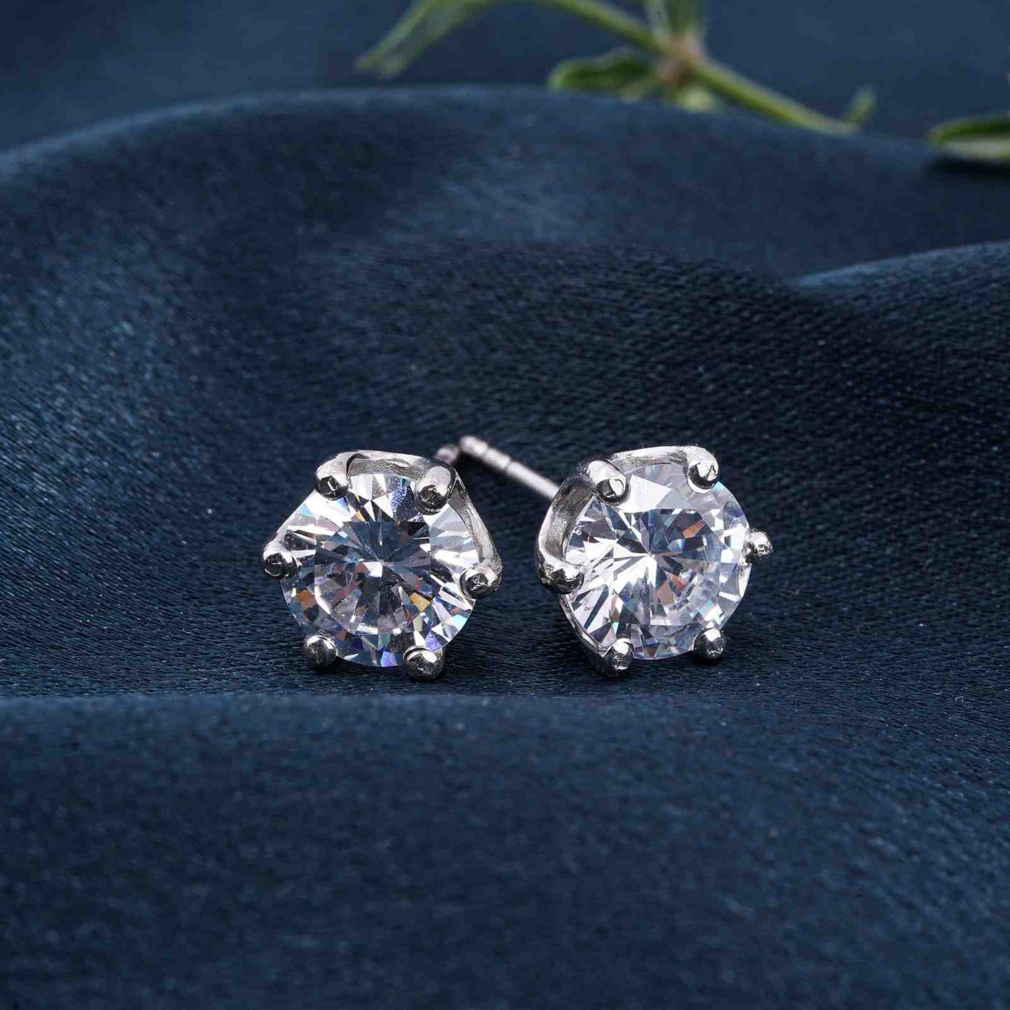 Silver Circle Zircon Stud Earrings