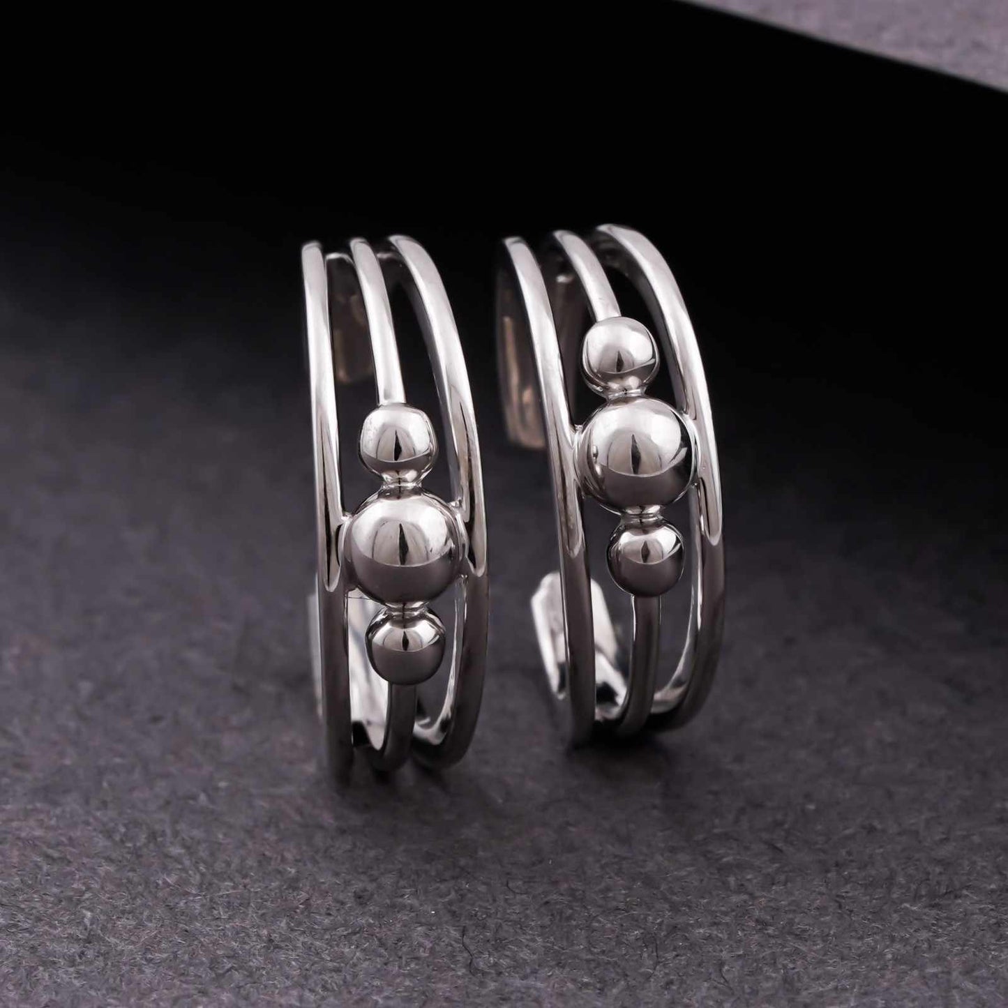 Beautiful Silver 3 Beads Toe Rings