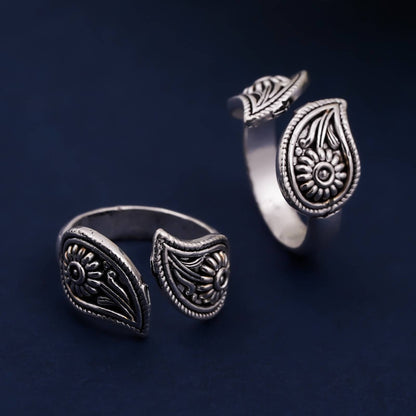 Paisley Silver Toe Rings For Women